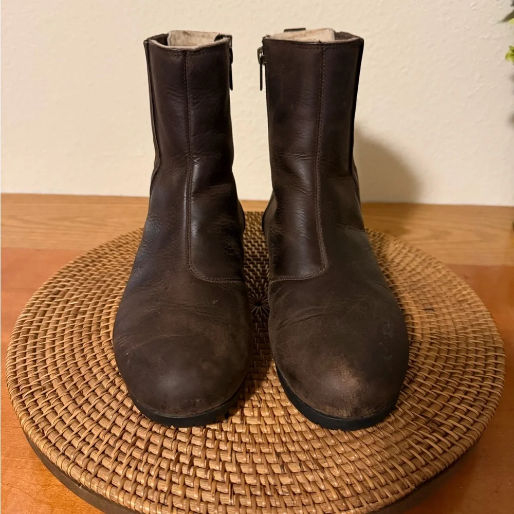 UGG Women's Brown Leather‎ Ramos Sheep skin Winter Boots